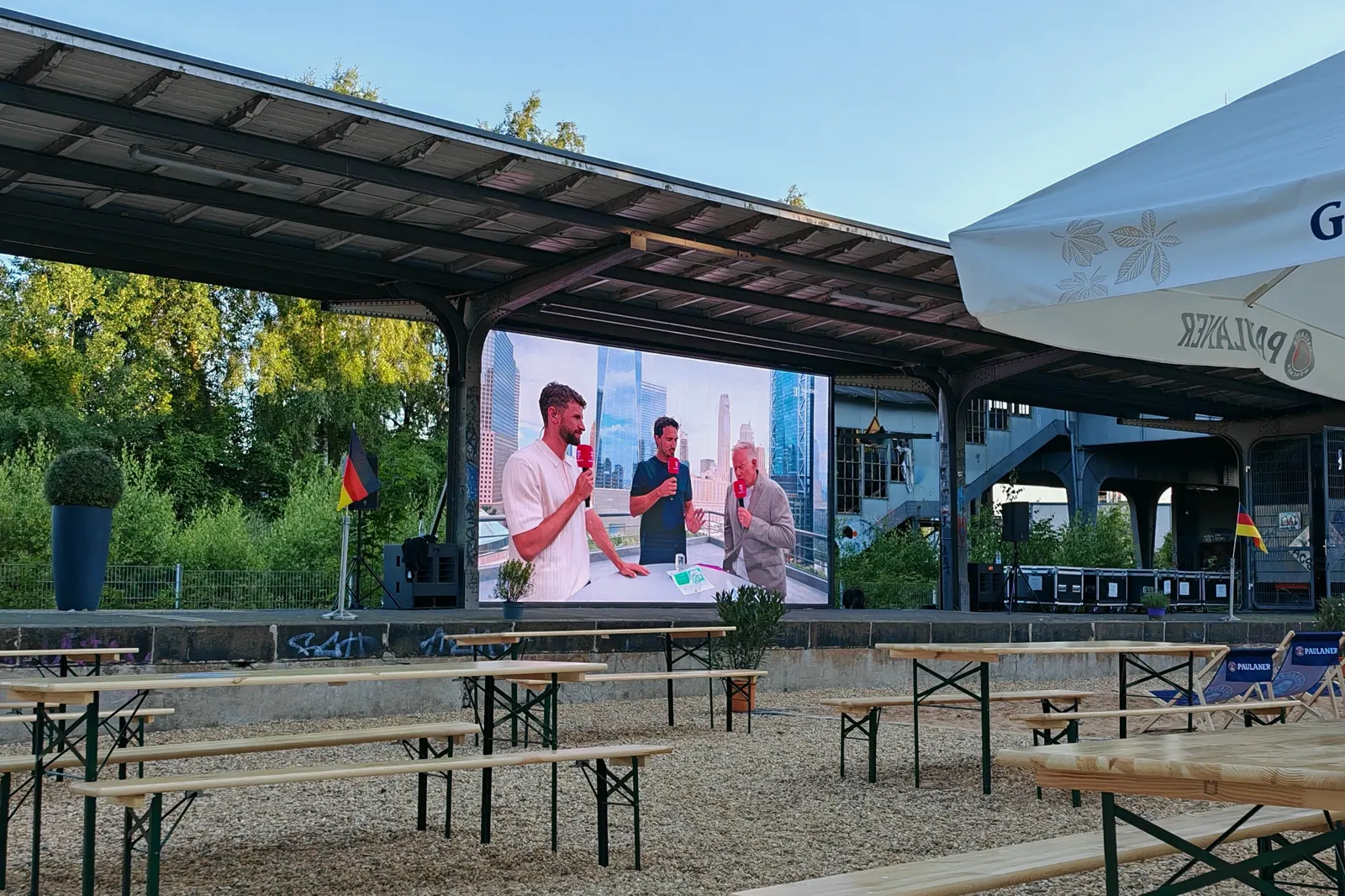 Eventlocation, Solingen · Public Viewing 2026 · Outdoor · 6,5 × 3,5 m · P2.97